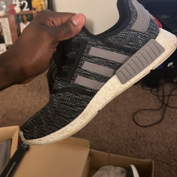 NMD R1 adidas - Picture 6 of 7